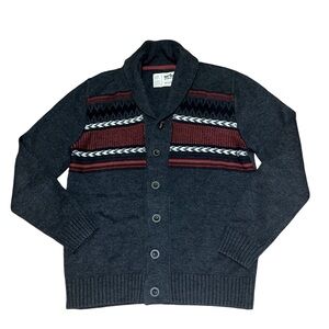 Men’s NWT Urban Pipeline Preppy Christmas button Down Gray & Red Sweater